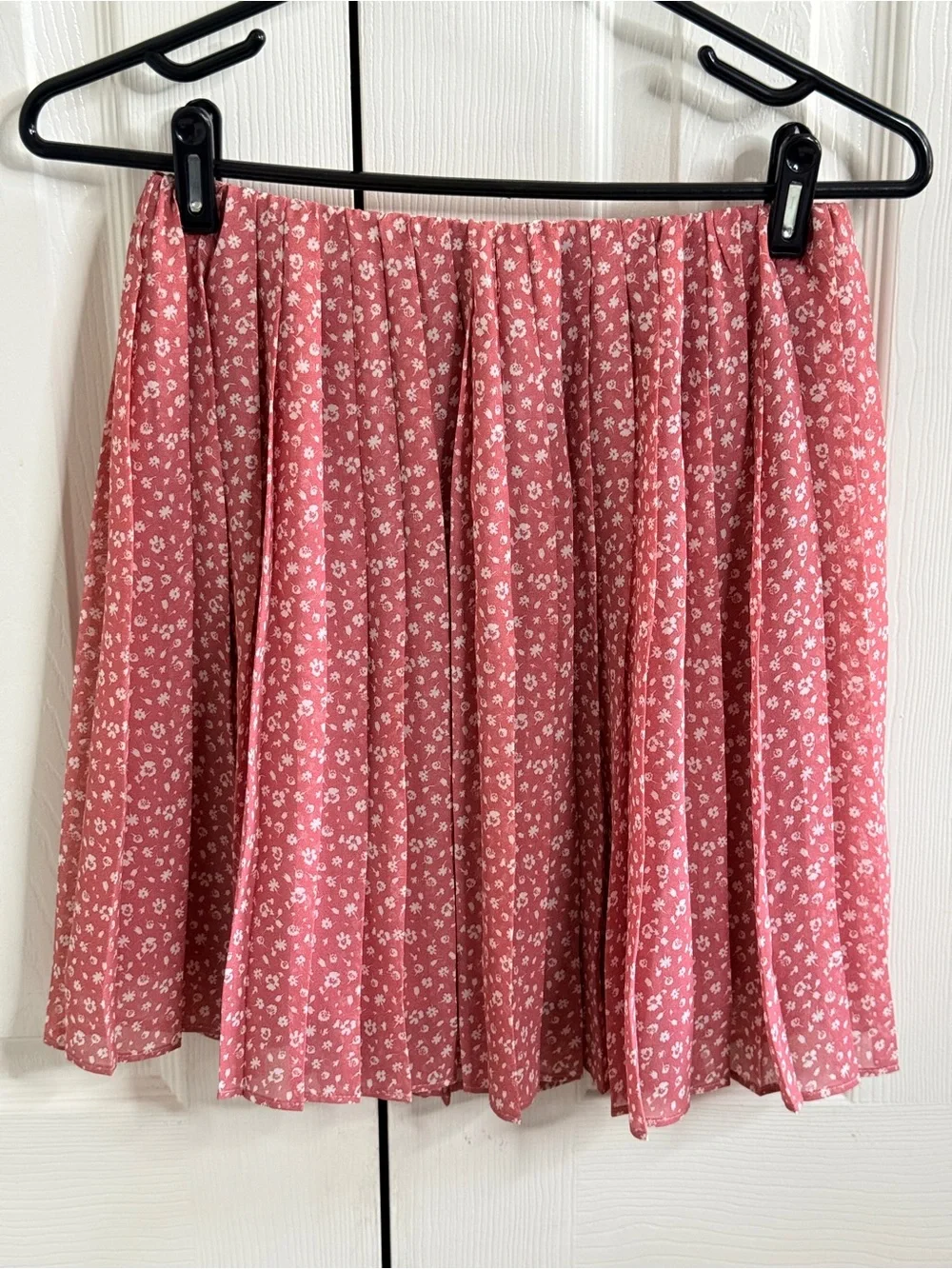 Hollister Floral Mini Skirt Bundle Medium Blue Pink EUC Lot of 2